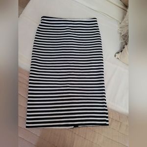Striped knit pencil skirt
